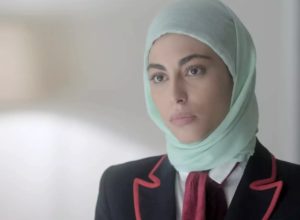 Отказ от платка, взросление на Западе и турецкие сериалы: репрезентация мусульманских женщин на Нетфликс
